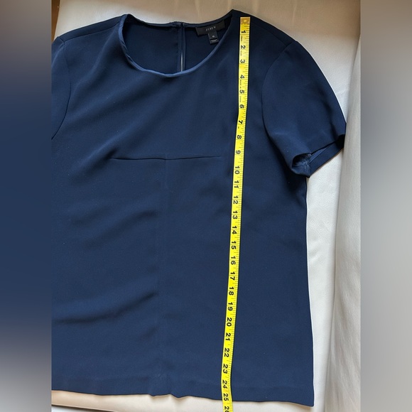 J.Crew Navy blue matte crepe tee with button hole back closure - Picture 4 of 12